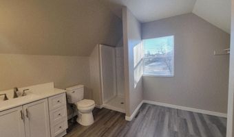 601 W 7TH St, Cheyenne, WY 82007