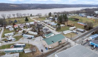 214 Hamilton Ave, Augusta, KY 41002