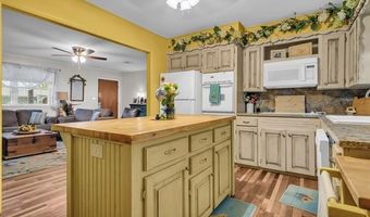 2324 N Plainview Rd W, Ardmore, OK 73401
