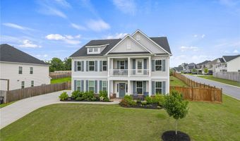 400 N Oak Crest Dr, Belton, SC 29627