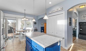 1620 Pinewood Ct SW, Altoona, IA 50009