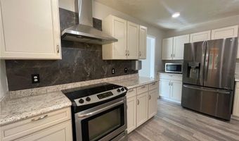 514 Olivia Ln, Ball Ground, GA 30107
