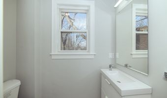 25 Edison Grn 2, Boston, MA 02125
