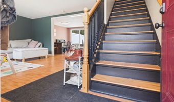 19 Deerwood Dr B, Amherst, NH 03031