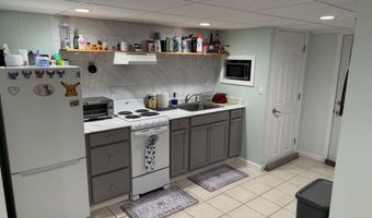 14 Hebron Rd, Bolton, CT 06043