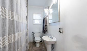 2 Harold Dr, Altamont, NY 12009