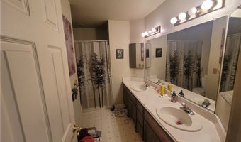 12310 Iroquois Rd, Apple Valley, CA 92308