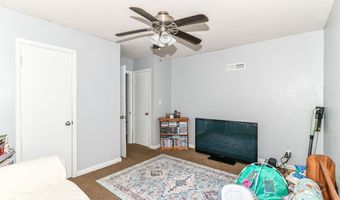 208-210 Donnelly Dr, Anderson, IN 46011