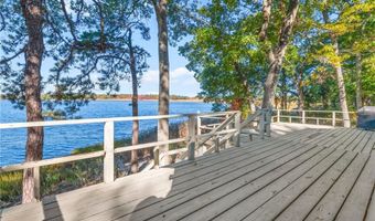 15 George W Finnerty Rd, Barrington, RI 02806