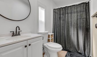 20923 NE FILBERT St, Aurora, OR 97002