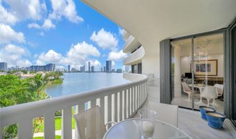 3000 Island Blvd 505, Aventura, FL 33160