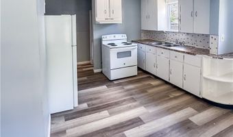 2041 13th St SW, Akron, OH 44314