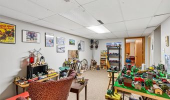 510 SE Sharon Dr, Ankeny, IA 50021
