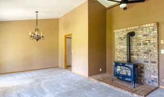 353 Sacajawea Peak Dr, Bozeman, MT 59718