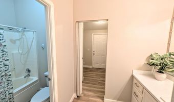 1188 NE 27th St 35, Bend, OR 97701