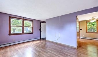 104 Stanton Ave, East Providence, RI 02915