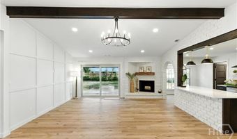 6 Spanish Moss Ct, Savannah, GA 31419