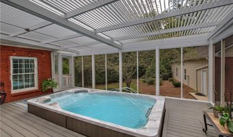 29 Hunters Ridge Dr, Adairsville, GA 30103