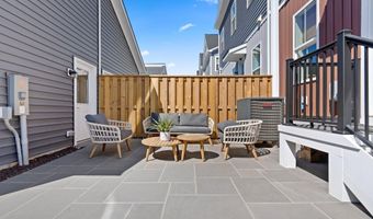 25493 GRASSY MEADOW Dr, Aldie, VA 20105