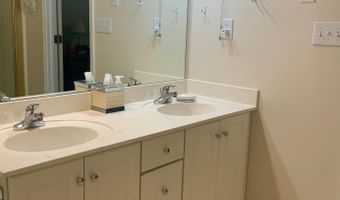 196 KING JAMES Ct, Alabaster, AL 35007