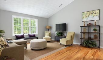 128 Old Quarry Rd, Glocester, RI 02857