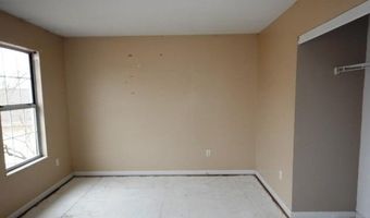 1545 Greenfield Crossing Ct, Ballwin, MO 63021