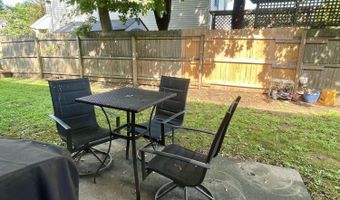 7 King James Ln, Atlantic Highlands, NJ 07716