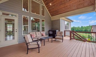 5340 Retreat Dr, Flowery Branch, GA 30542