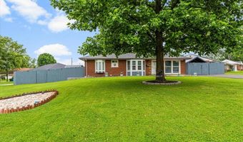 9513 Sequoia Ct, Affton, MO 63123