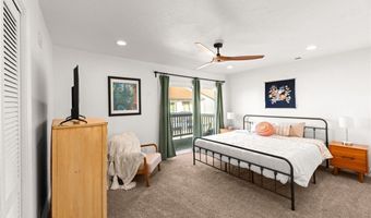 256 Juniper Ave B6, Carlsbad, CA 92008