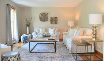 351 Tomaquag Rd, Hopkinton, RI 02804