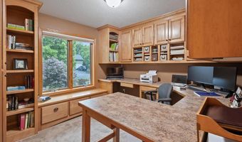 15224 Swallow St NW, Andover, MN 55304