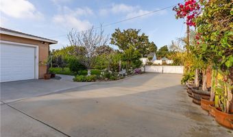 1121 Vista Way, Oceanside, CA 92054