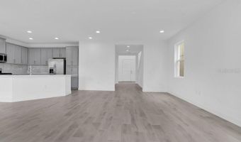 6214 SEA AMBER Ln, Apollo Beach, FL 33572