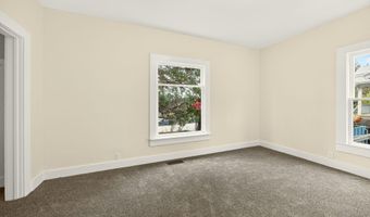 527 Chestnut St, Ashland, OR 97520