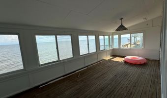 1257 Alligator Dr, Alligator Point, FL 32346