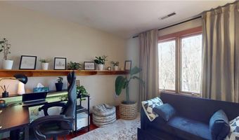 118 Carrs Trl, Coventry, RI 02827