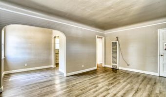 427 N 8th St, Banning, CA 92220