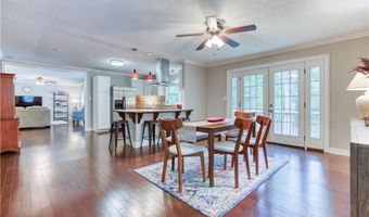 284 Rhodes Dr, Athens, GA 30606