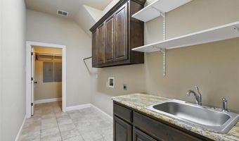 209 Ellis Creek Dr, Weatherford, TX 76085