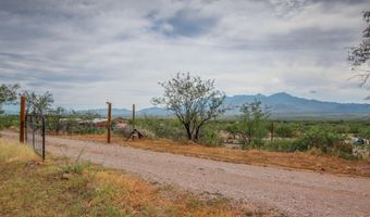 28600 S Nogales Hwy, Amado, AZ 85645