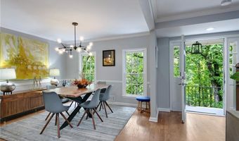 813 Lakeshore Dr, Berkeley Lake, GA 30096