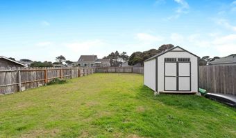 875 OCEAN Dr SW, Bandon, OR 97411