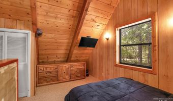 1221 Fox Rd, Cascade, ID 83611