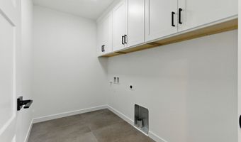 6888 SE Lamphier St, Milwaukie, OR 97222