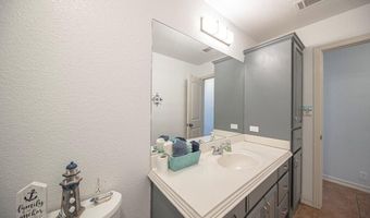 916 B Bronstad Dr, Andrews, TX 79714