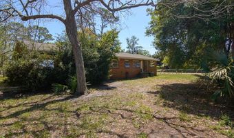 26 17th St, Apalachicola, FL 32320