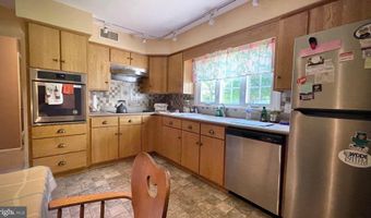 134 S FAIRFIELD Dr, Dover, DE 19901