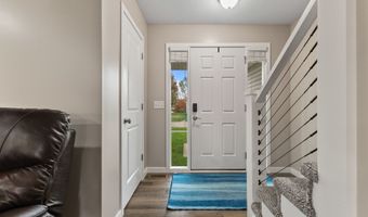 5012 NE Innsbruck Dr, Ankeny, IA 50021