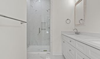 124 Court Unit # 302 St, Bay St. Louis, MS 39520